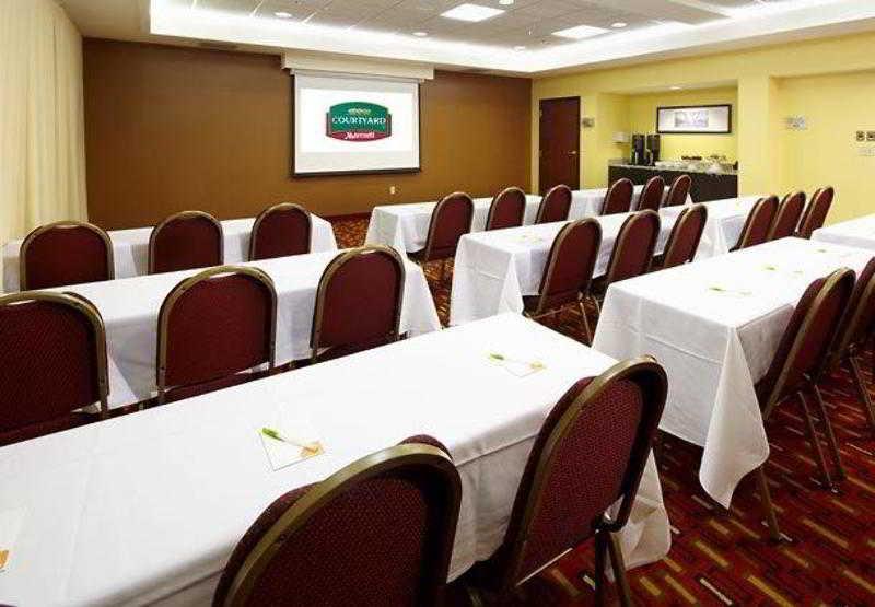 Courtyard By Marriott Tulsa Central Kültér fotó
